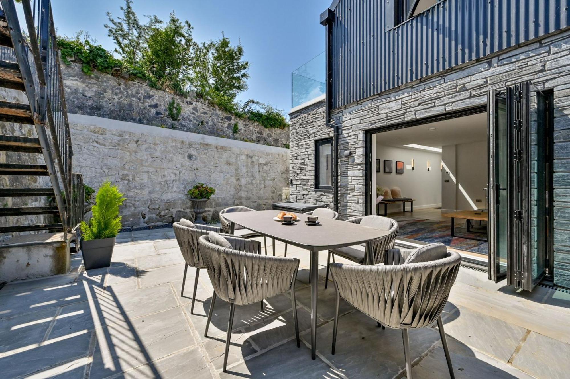 Vila 1 The Nest - Luxury Modern House Nr Beach & Bars With Sea Views & Free Parking Charlestown  Exteriér fotografie