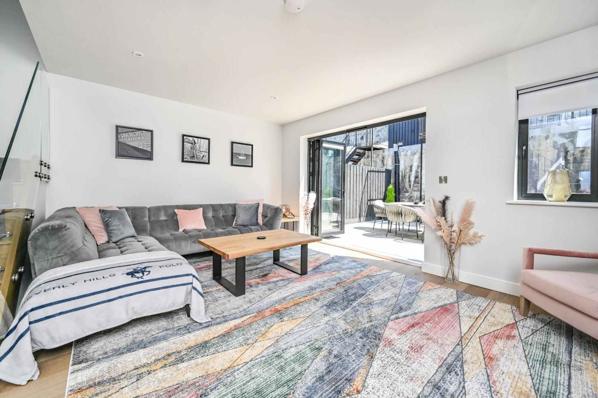 Vila 1 The Nest - Luxury Modern House Nr Beach & Bars With Sea Views & Free Parking Charlestown  Exteriér fotografie