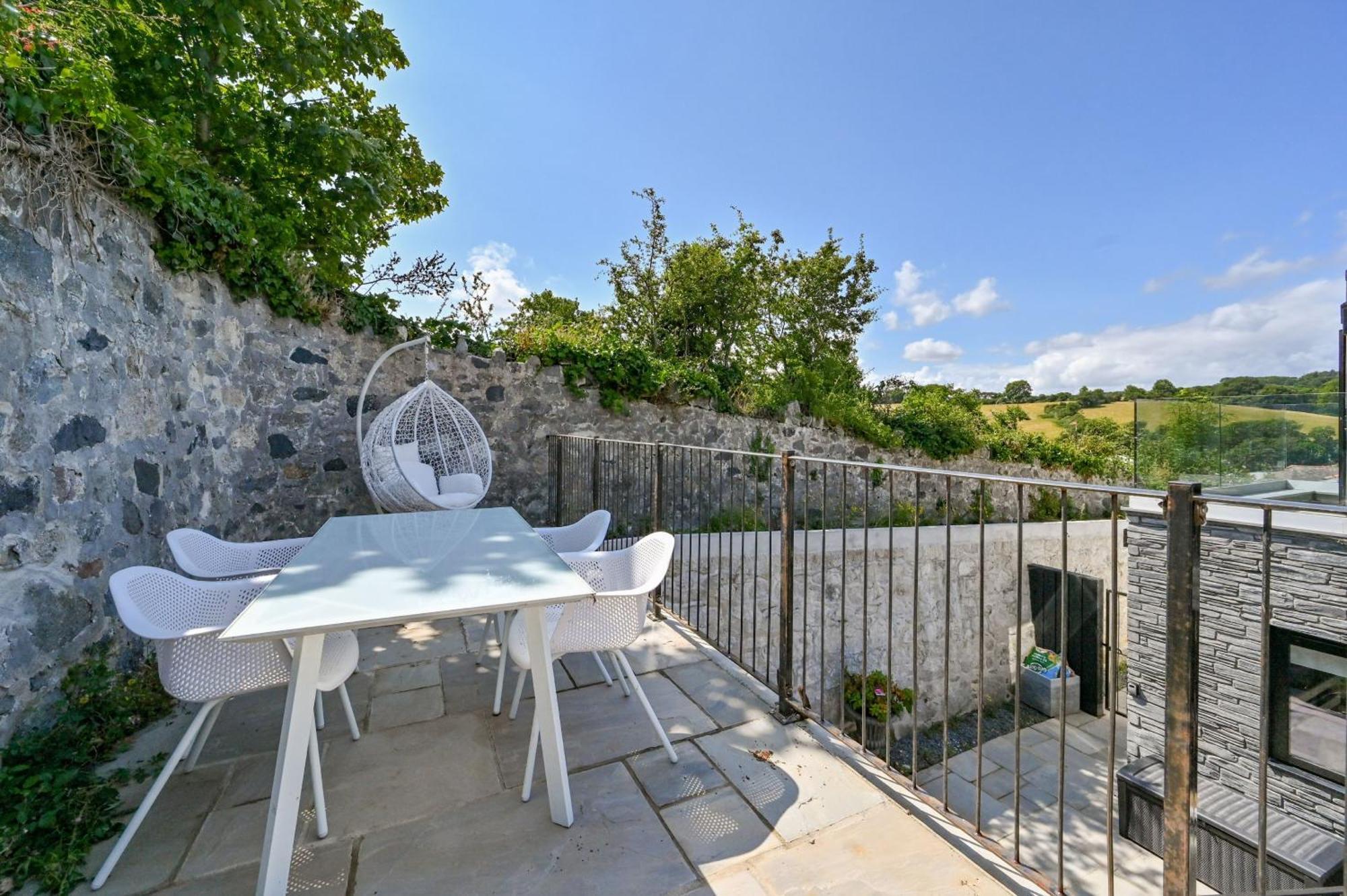 Vila 1 The Nest - Luxury Modern House Nr Beach & Bars With Sea Views & Free Parking Charlestown  Exteriér fotografie